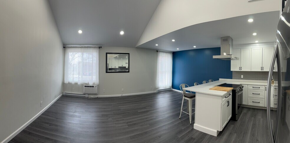 pano view of open floor plan and living roopano view of open floor plan and living roomm - 388 S Main St