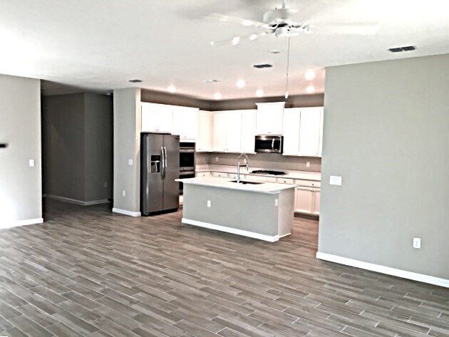 Building Photo - 200 Otero Point