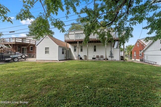 Building Photo - 3810 Norbourne Blvd