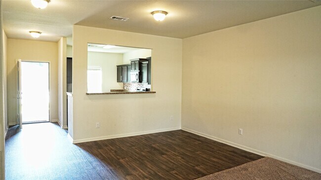 Building Photo - 10510 Pine Landing Dr