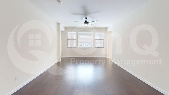 Building Photo - 12384 N Feather Song Ave