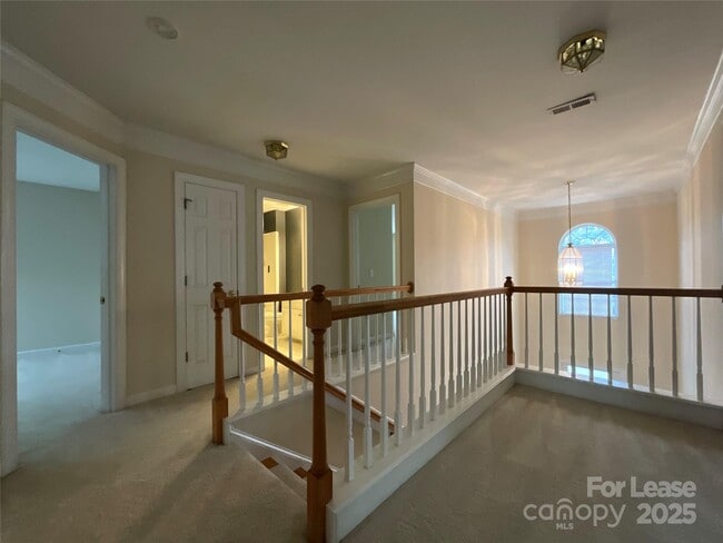 Building Photo - 10411 Rougemont Ln