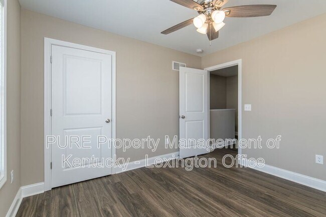 Building Photo - 1122 Judah Bear Blvd