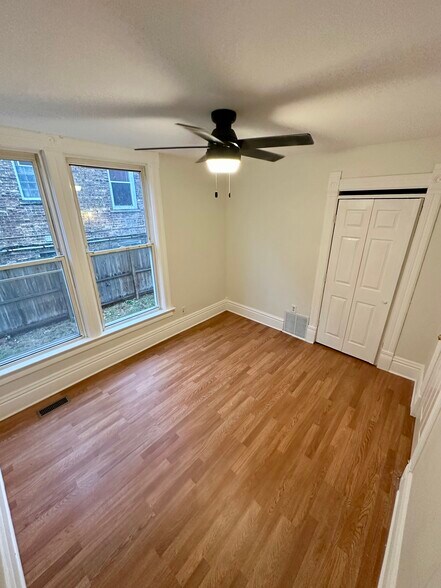 Building Photo - 1928 N Keeler Ave