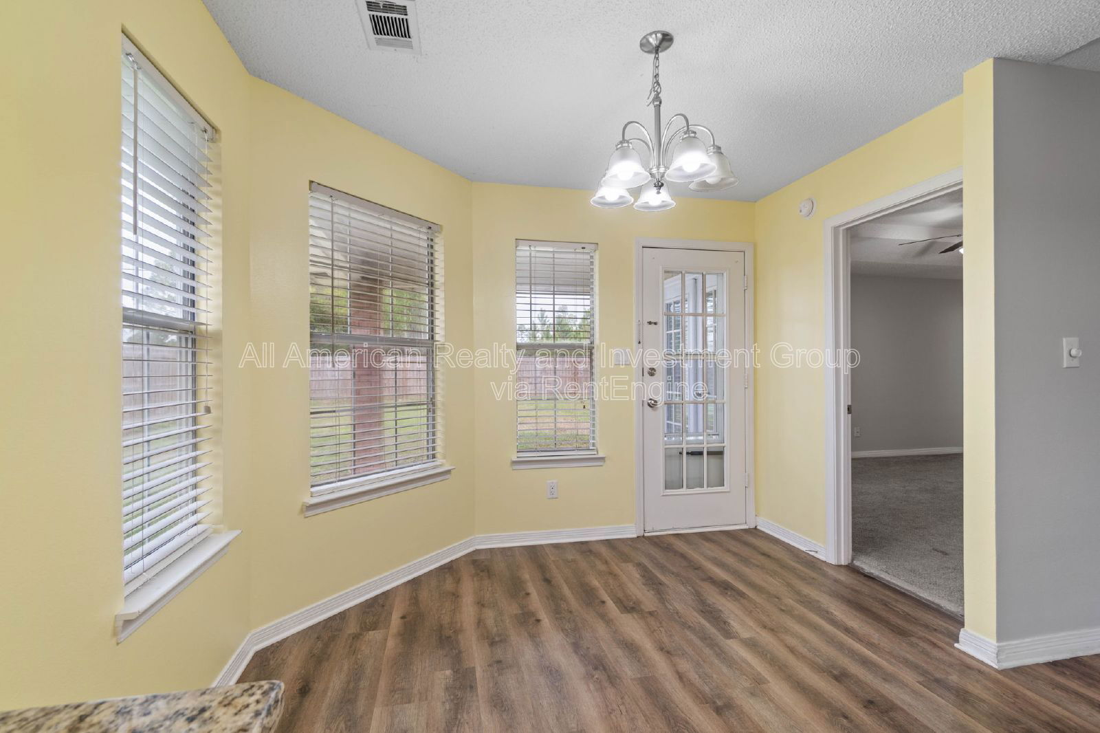 Building Photo - 1124 Bridlewood Path