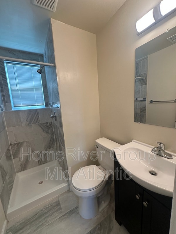 Building Photo - 6002 Ridge View Dr