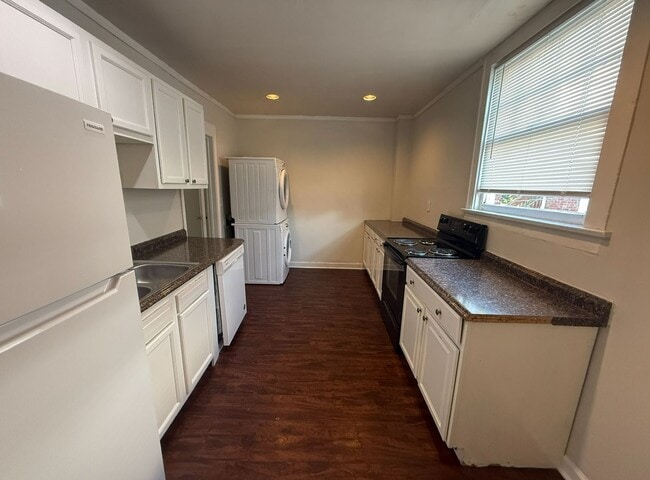 Building Photo - 536A Euclid Ave – Available Fall 2026