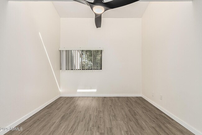 Building Photo - 6480 N 82nd St