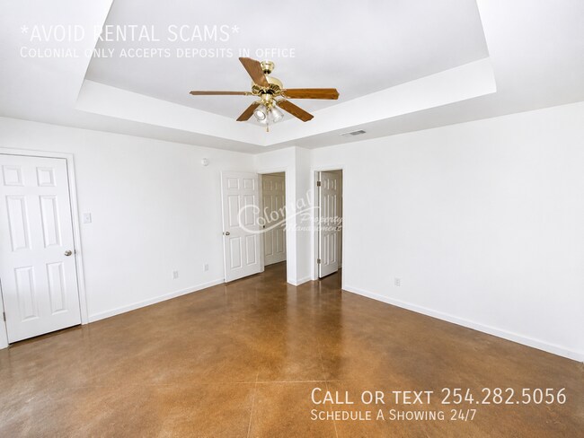 Building Photo - 3709 Dustin Ct
