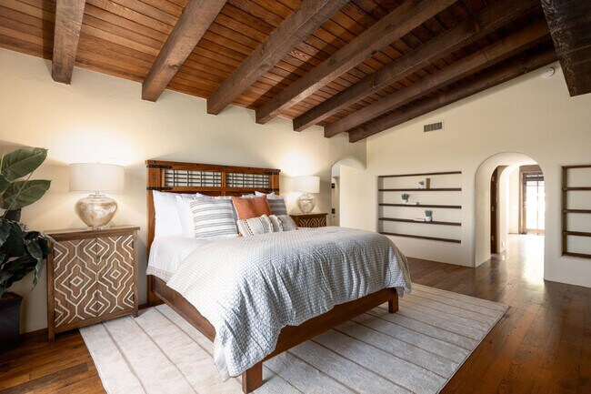 Building Photo - 5057 E Sky Desert Ln