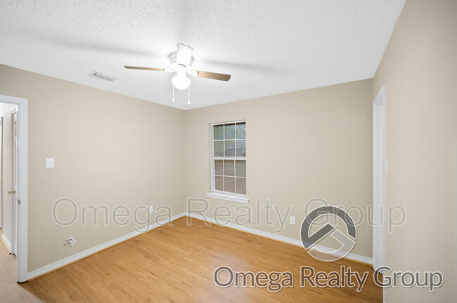 Building Photo - 6936 Magnolia Trace
