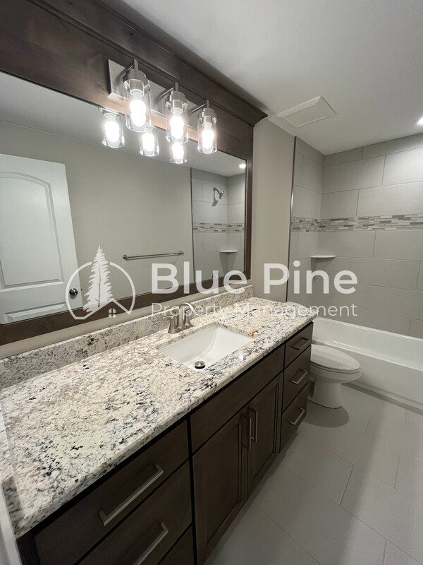 Building Photo - 6326 Ender Ln