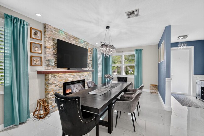 Building Photo - 8890 Cobblestone Point Cir