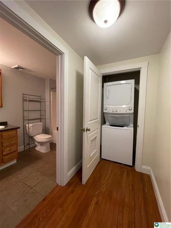 Building Photo - 147 S 4th St