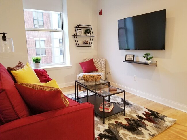 Building Photo - 248 Market St