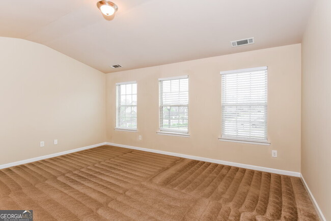 Building Photo - 3350 Sardis Bend Dr