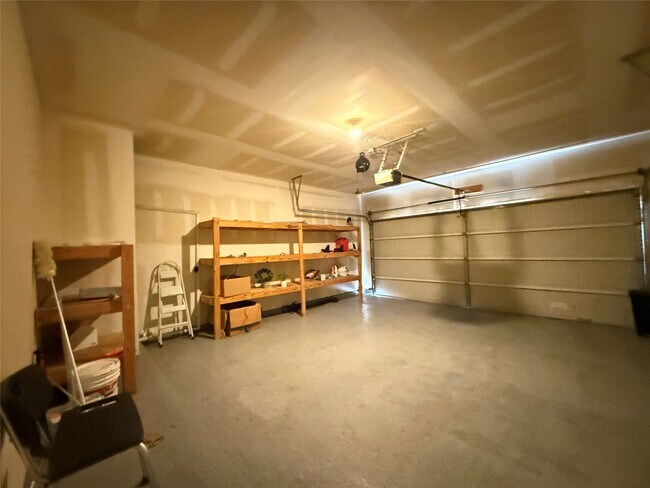 Building Photo - 8206 Malago Point Dr