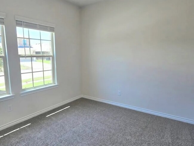 Building Photo - 1312 McCasland Dr