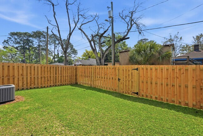 Building Photo - Lowcountry Charm Meets Modern Living -- New Construction in Savannah