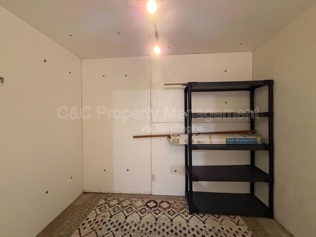 Building Photo - 63 S Branciforte Ave