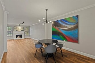 Building Photo - 7607 Pebblestone Dr