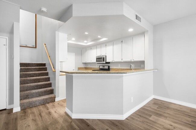 Building Photo - **7543 W Liberty Pkway #655 Fontana** Beau...