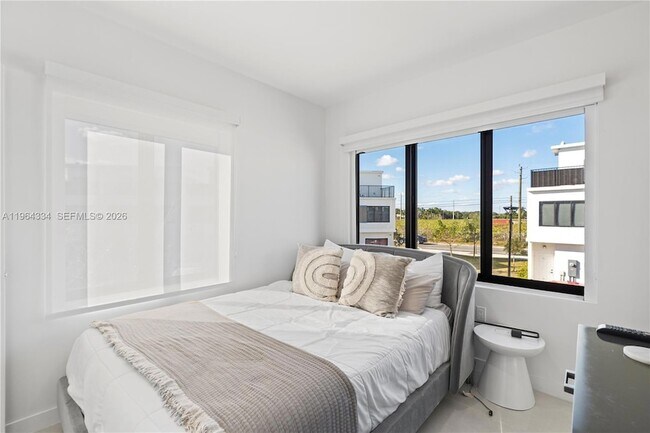 Building Photo - 14595 SW 261st St