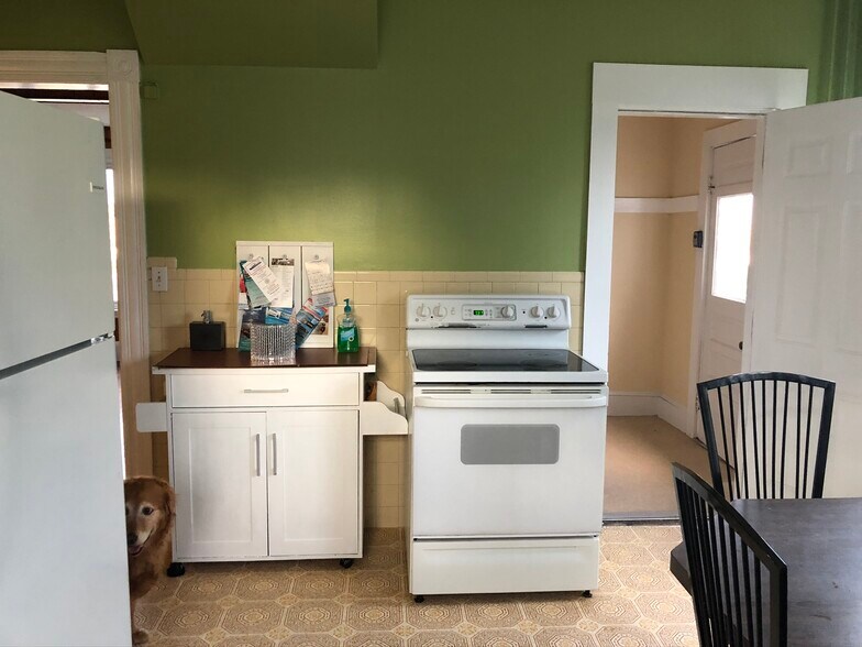 Building Photo - 10 Commonwealth Ave