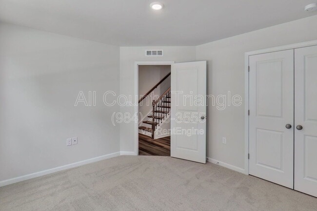 Building Photo - 1715 Chirping Trl