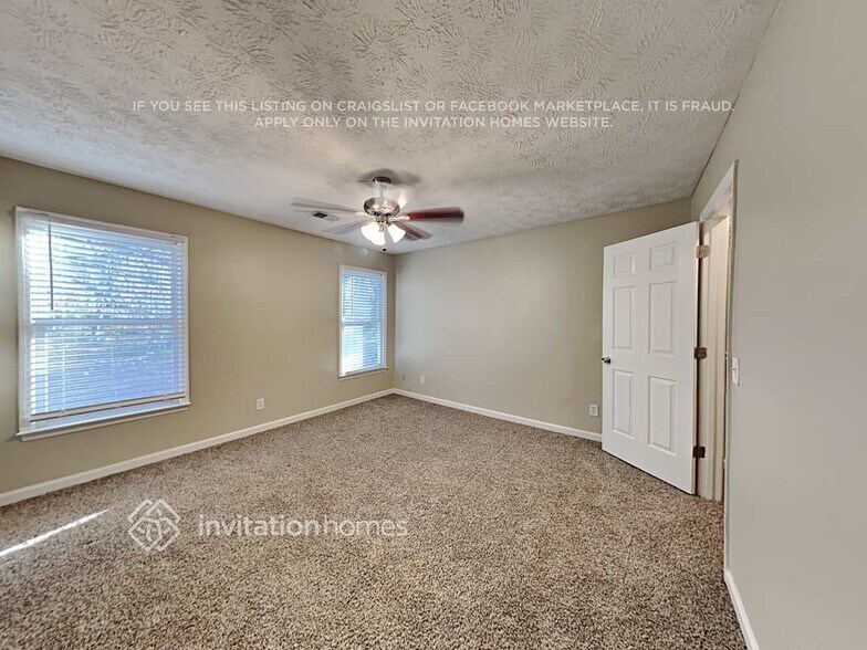 Building Photo - 1621 Highland Ct