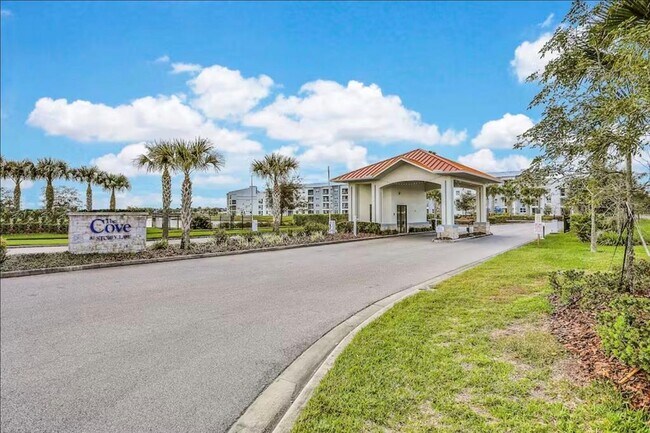 Building Photo - 4751 Clock Tower Dr