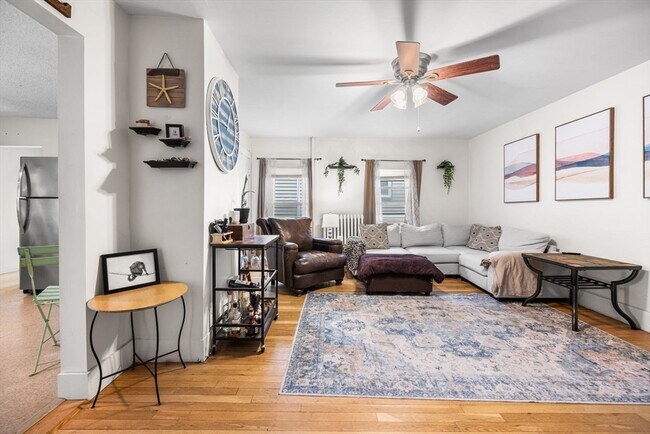 Building Photo - 249 Winthrop Shore Dr