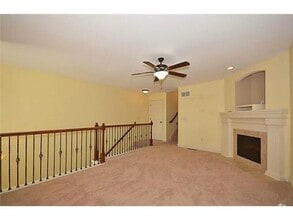 Building Photo - 2 Bedroom, 2 Bathroom Oak Valley Townhouse...