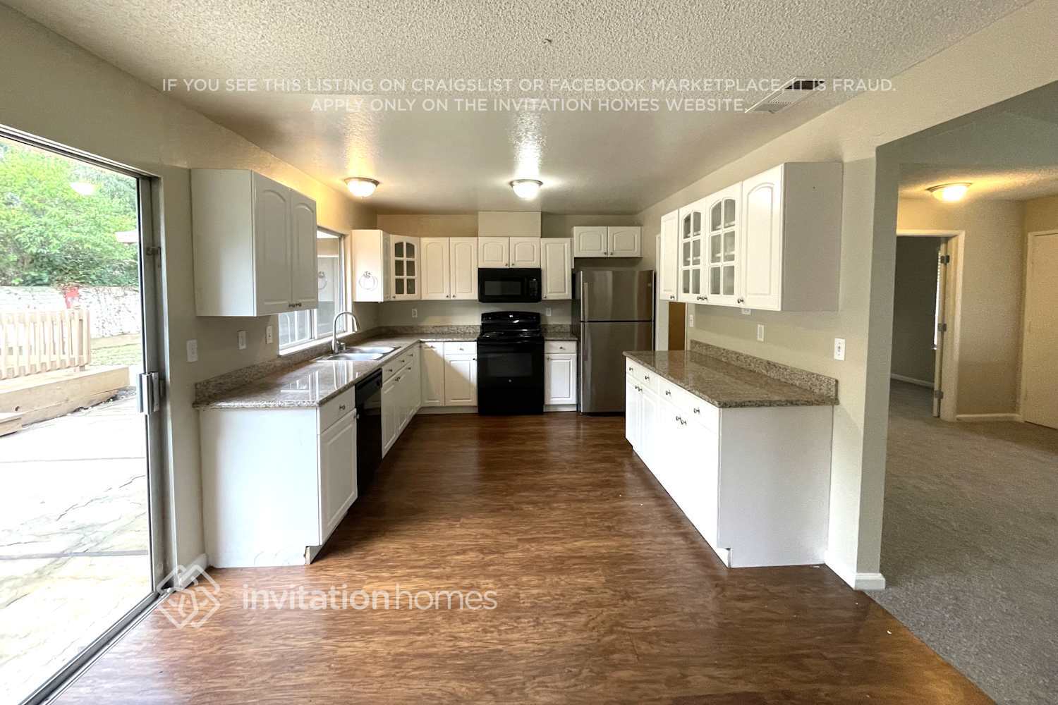 Building Photo - 341 Amber Ave