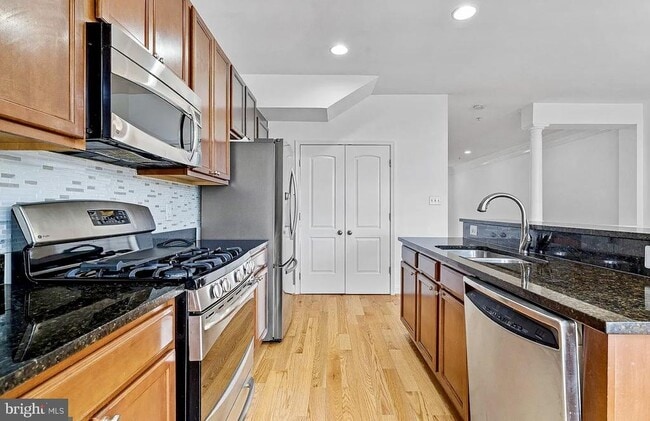 Building Photo - 12710 Horseshoe Bend Cir