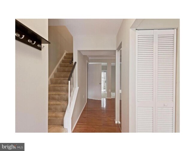 Building Photo - 5528 Ridgeton Hill Ct