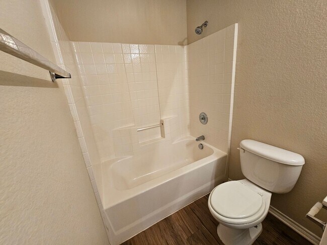 Building Photo - Available now ready for immediate move in