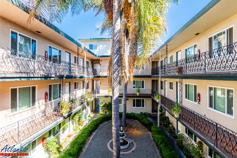 Building Photo - 420 S Third St