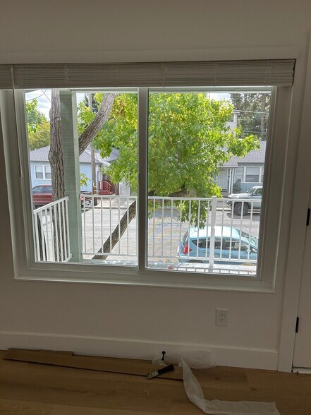 Building Photo - 1112 Napa St