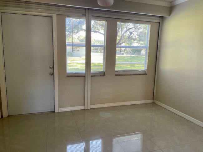 Building Photo - 608 SW Natura Blvd