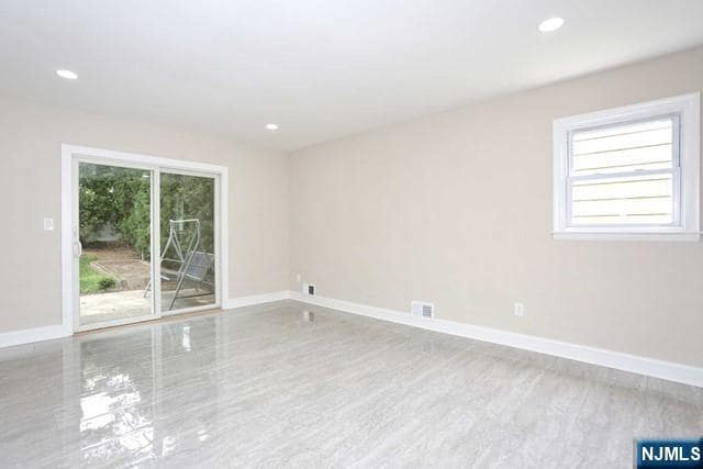 Building Photo - 780 Flint Pl