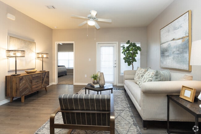 2BR, 2BA - 1012SF - Nova North Apartments