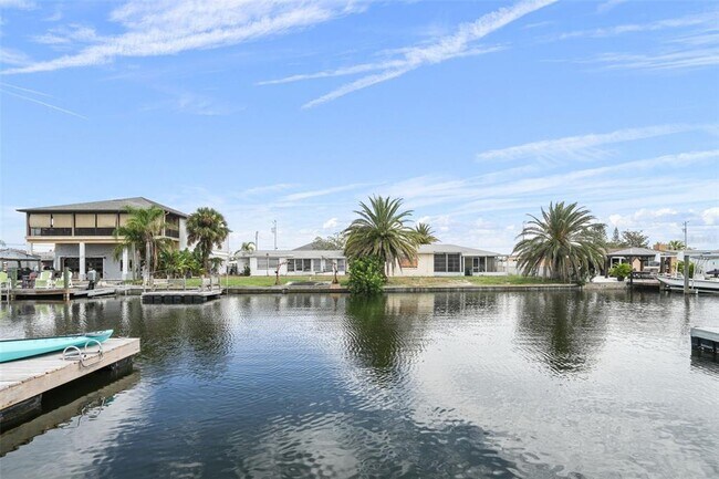 Building Photo - 13704 Veronica Dr