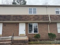 Building Photo - Lakeview Drive