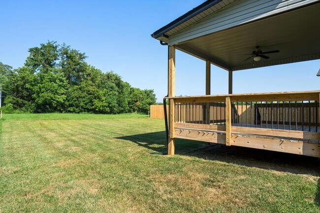 Building Photo - 1003 Barnhill Rd
