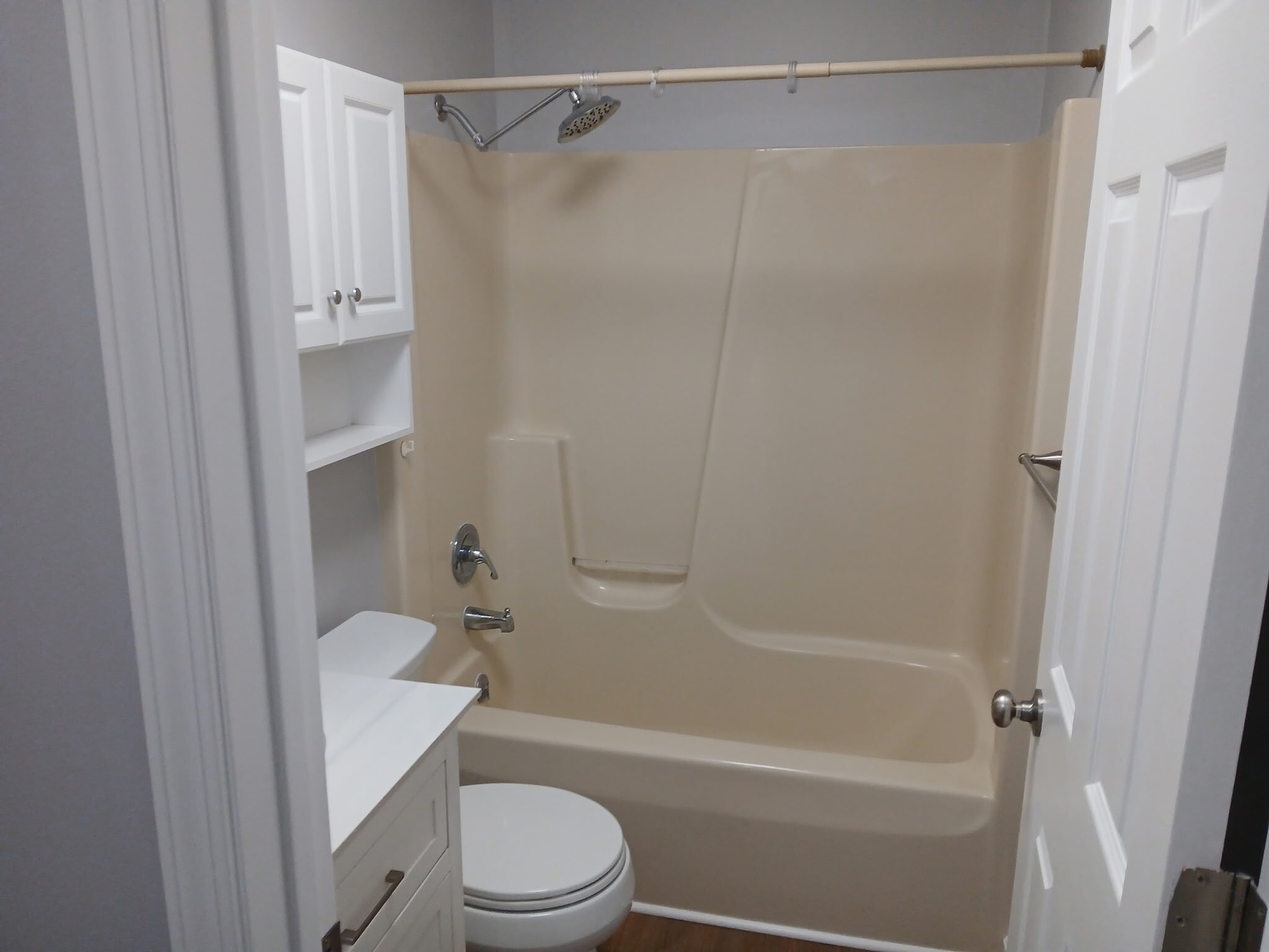 Building Photo - 916 Millis Ave