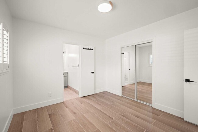 Building Photo - Stylishly Remodeled 4-Bedroom Home in Prim...