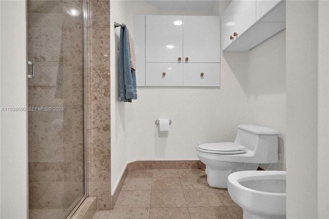 Building Photo - 4779 Collins Ave