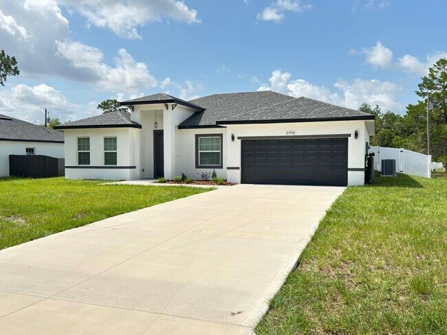 Building Photo - 5998 SW 128th St Rd