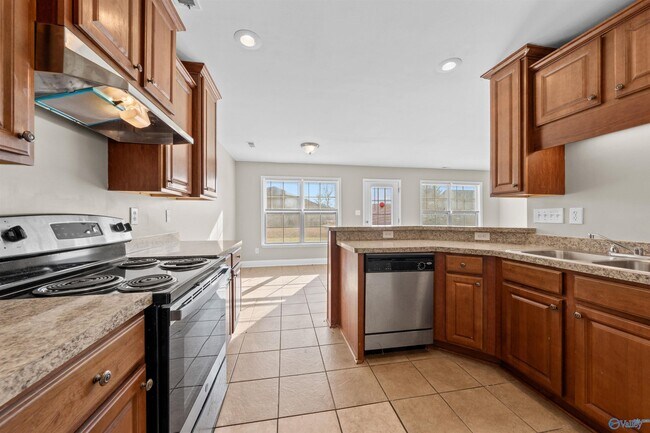 Building Photo - 161 Fields Pond Dr